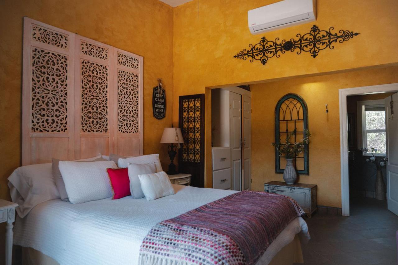 Vina Calabria Bed & Breakfast Valle de Guadalupe Exterior photo