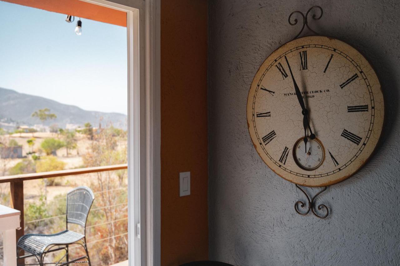 Vina Calabria Bed & Breakfast Valle de Guadalupe Exterior photo