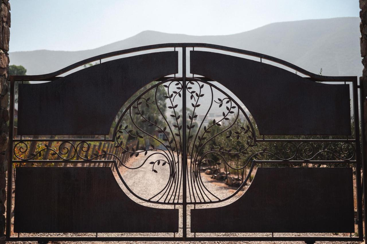 Vina Calabria Bed & Breakfast Valle de Guadalupe Exterior photo