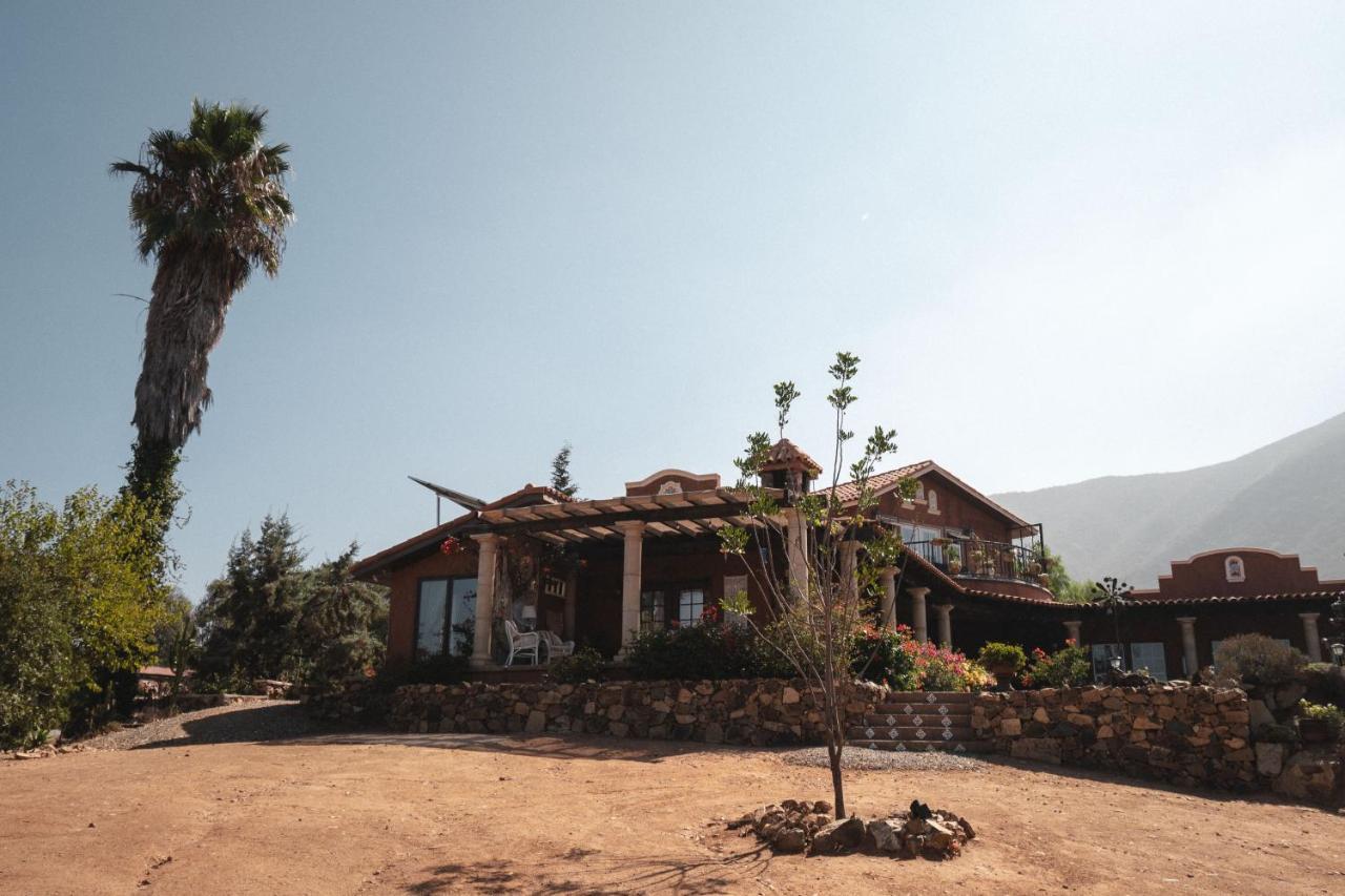 Vina Calabria Bed & Breakfast Valle de Guadalupe Exterior photo