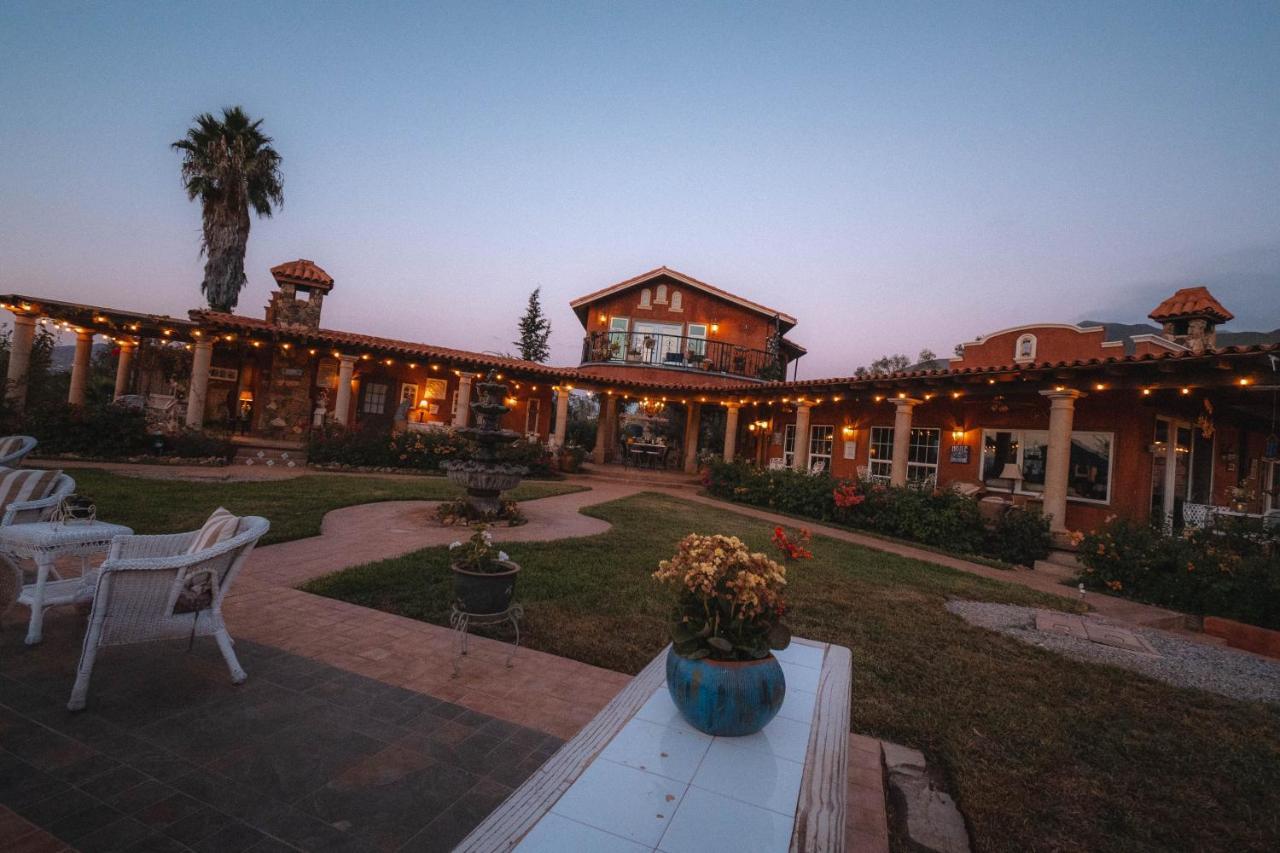 Vina Calabria Bed & Breakfast Valle de Guadalupe Exterior photo